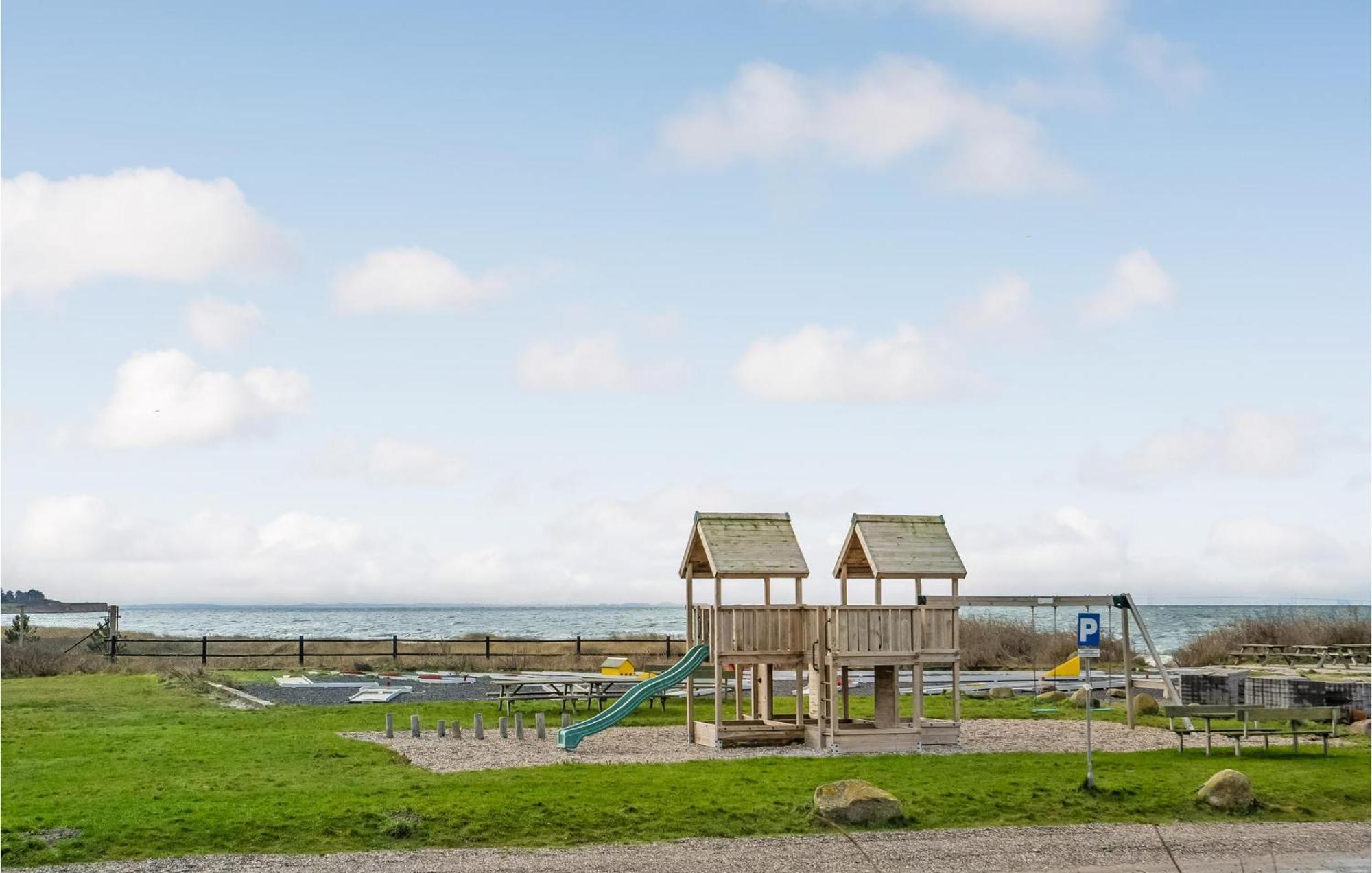 Havnehusene, Lejl, 46